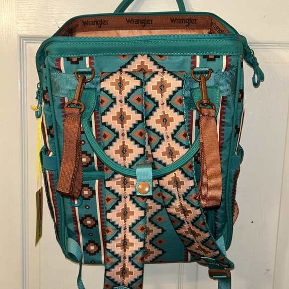 Wrangler backpack - Picture 6 of 6